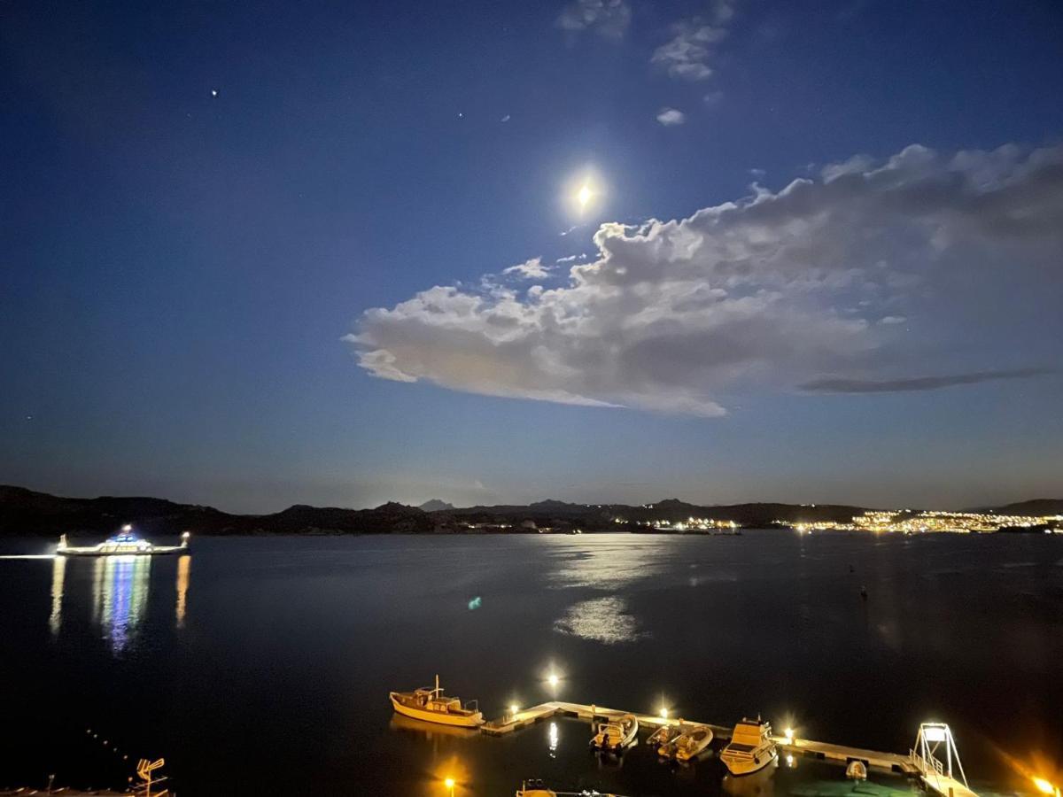 Appartamentino Panoramico...Con Finestra Sul Mare! Ла-Маддалена Экстерьер фото